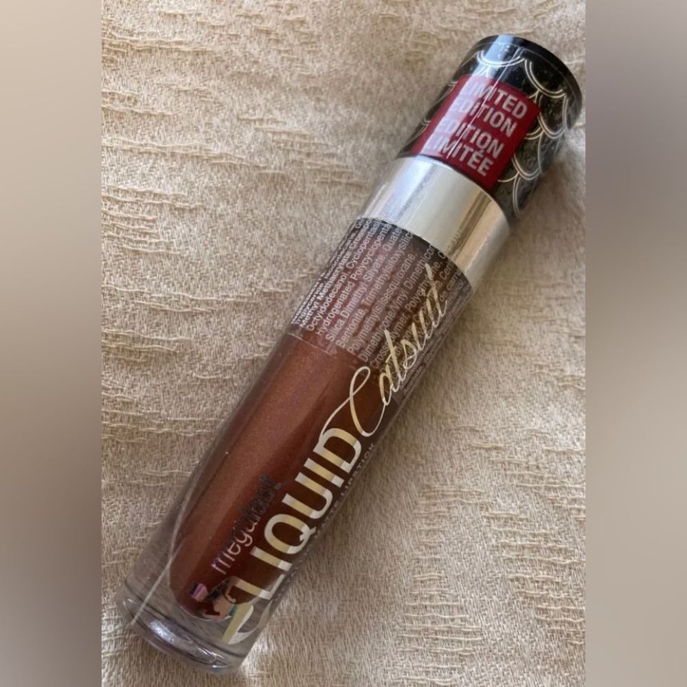 WET N' WILD MEGALAST LIQUID CATSUIT METALLIC MATTE LIPSTICK, CORAL CROWN, NEW!